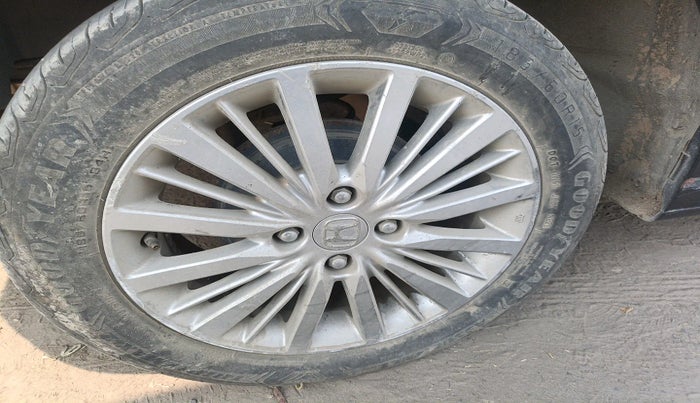 2021 Honda City 1.5L I-VTEC V MT 5TH GEN, Petrol, Manual, 48,967 km, tyre