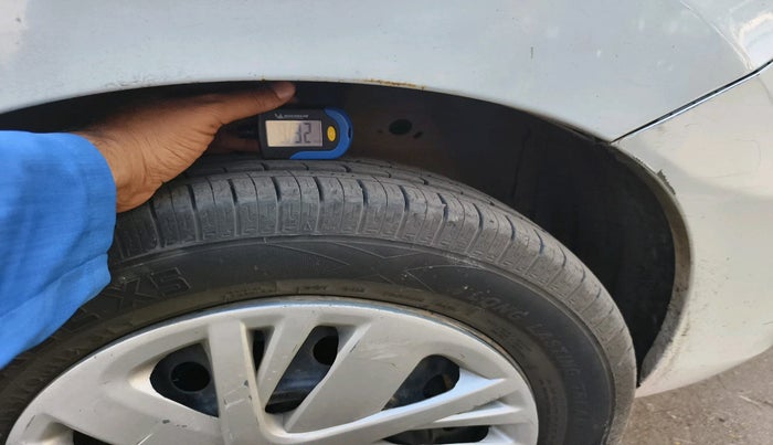 2016 Maruti Wagon R 1.0 VXI, Petrol, Manual, 74,829 km, tyre