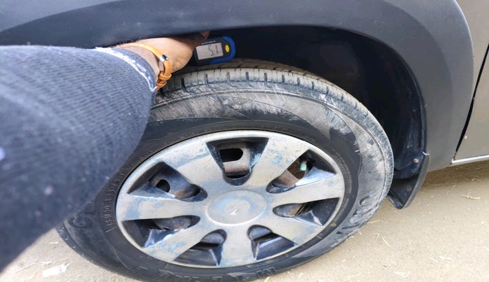 2018 Renault Kwid RXT 0.8, Petrol, Manual, 29,000 km, tyre