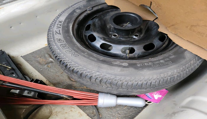 2011 Ford Fiesta Classic CLXI 1.6 PETROL, Petrol, Manual, 41,264 km, tyre