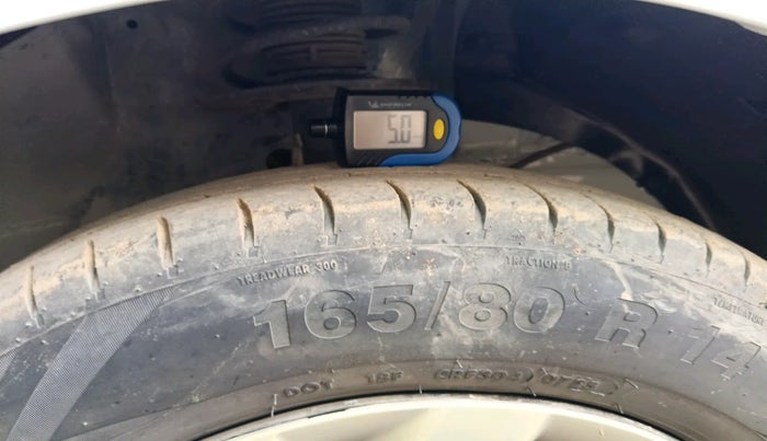 2021 Maruti Dzire VXI, Petrol, Manual, 1,08,216 km, tyre