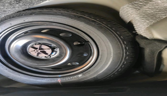 2020 Maruti IGNIS ALPHA 1.2 AMT, Petrol, Automatic, 35,330 km, tyre