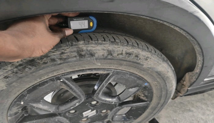 2020 Maruti IGNIS ALPHA 1.2 AMT, Petrol, Automatic, 35,330 km, tyre