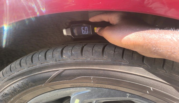 2020 Hyundai GRAND I10 NIOS SPORTZ AMT 1.2 KAPPA VTVT, Petrol, Automatic, 60,425 km, tyre