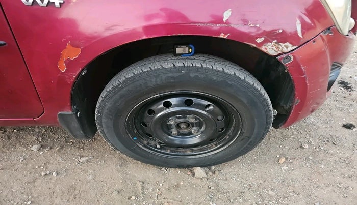 2014 Maruti Ritz VXI, Petrol, Manual, 95,506 km, tyre