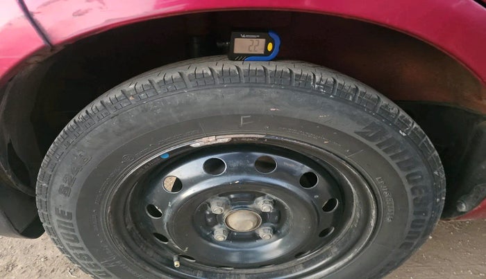 2014 Maruti Ritz VXI, Petrol, Manual, 95,506 km, tyre