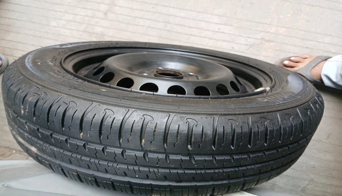 2015 Hyundai Grand i10 SPORTZ 1.2 KAPPA VTVT, Petrol, Manual, 66,177 km, tyre