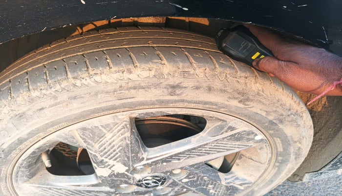 2021 Hyundai Verna SX 1.5 VTVT IVT, Petrol, Automatic, 29,808 km, tyre