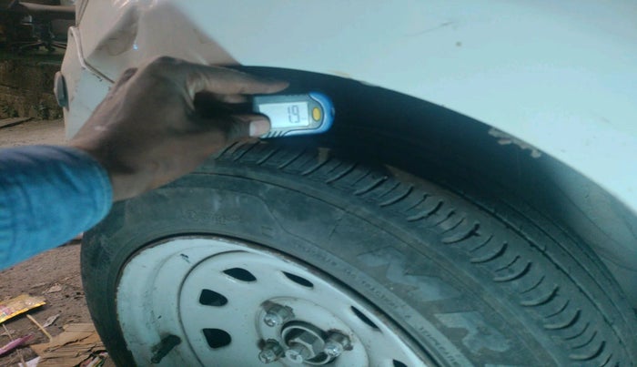 2015 Datsun Go T, Petrol, Manual, 1,17,709 km, tyre