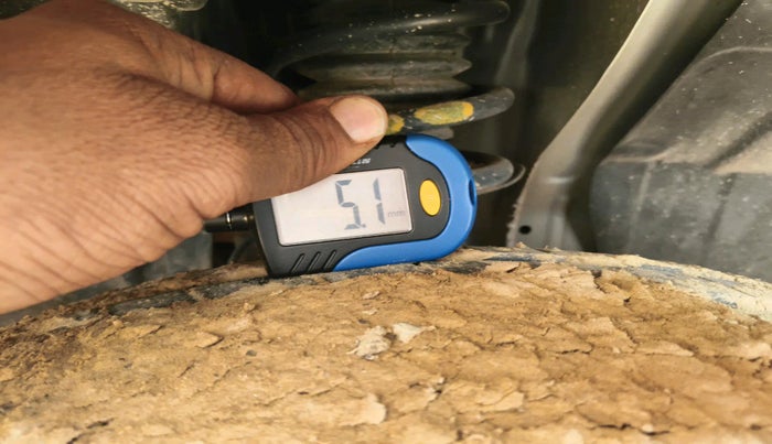 2021 Nissan MAGNITE XE, Petrol, Manual, 45,526 km, tyre