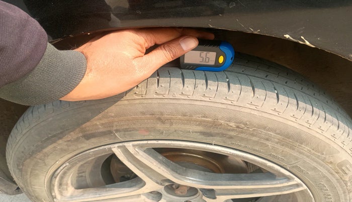 2016 Nissan Micra Active XV, Petrol, Manual, 1,11,786 km, tyre