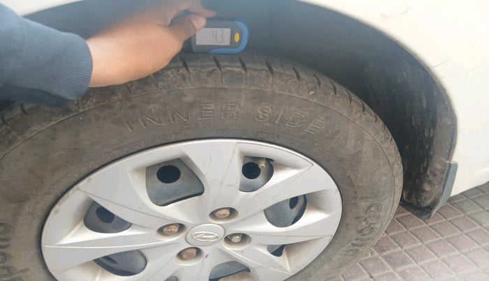 2015 Hyundai Elite i20 SPORTZ 1.2, Petrol, Manual, 79,996 km, tyre