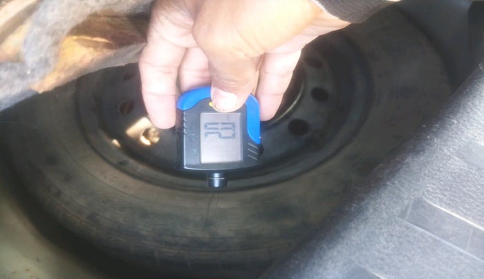 2012 Maruti Swift VDI, Diesel, Manual, 1,19,967 km, tyre