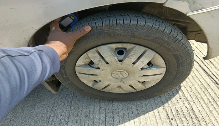 2011 Maruti Alto LXI, Petrol, Manual, 1,52,706 km, tyre