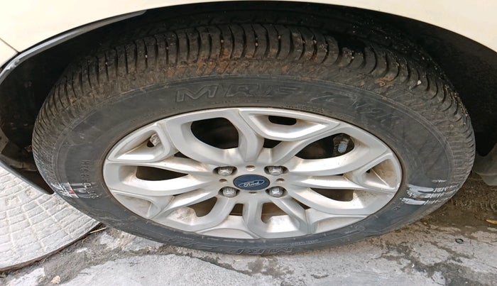 2015 Ford Ecosport TITANIUM 1.5L PETROL, Petrol, Manual, 59,173 km, tyre