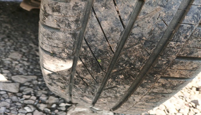 2018 Maruti Baleno SIGMA PETROL 1.2, Petrol, Manual, 63,078 km, tyre