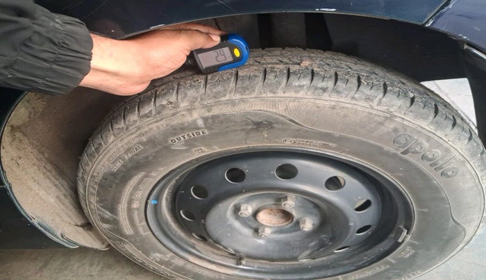 2018 Maruti Swift VXI, Petrol, Manual, 35,750 km, tyre