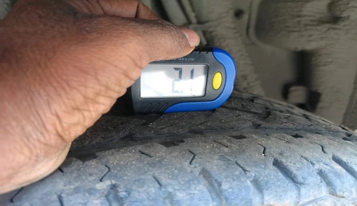 2014 Renault Duster 85 PS RXL DIESEL, Diesel, Manual, 1,41,755 km, tyre