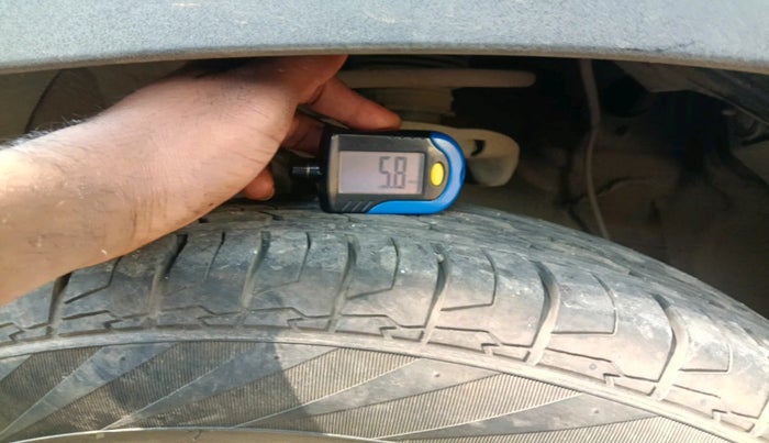 2022 Hyundai Creta SX 1.5 PETROL, Petrol, Manual, 8,800 km, tyre