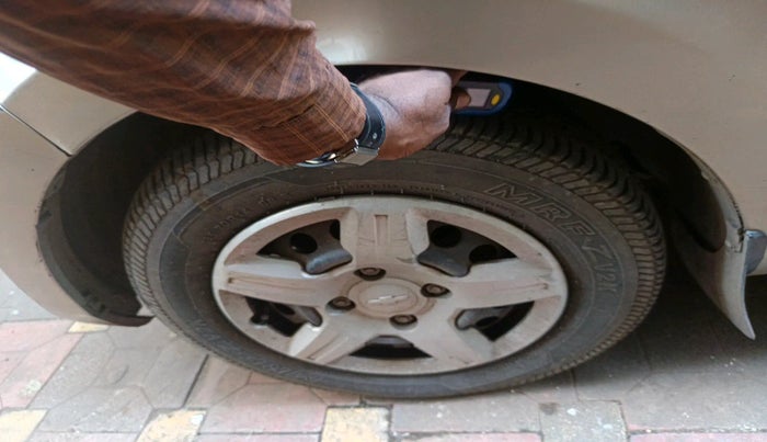 2013 Chevrolet Enjoy 1.3 LS 8 STR, Diesel, Manual, 1,37,828 km, tyre