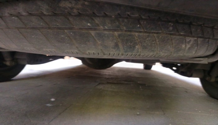 2013 Chevrolet Enjoy 1.3 LS 8 STR, Diesel, Manual, 1,37,828 km, tyre