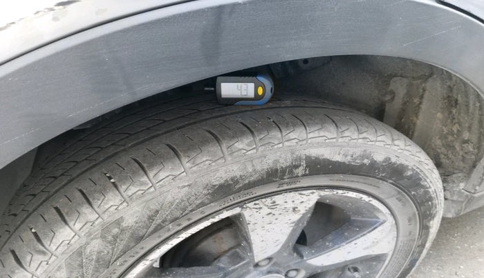 2019 Tata NEXON XZ PLUS PETROL, Petrol, Manual, 1,24,717 km, tyre