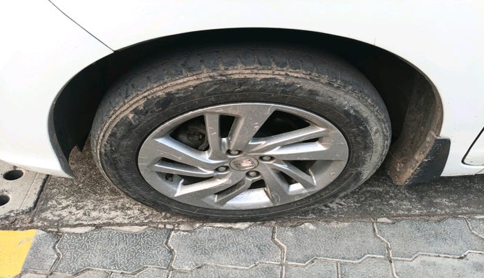 2020 Honda Jazz 1.2L I-VTEC ZX CVT, Petrol, Automatic, 30,626 km, tyre