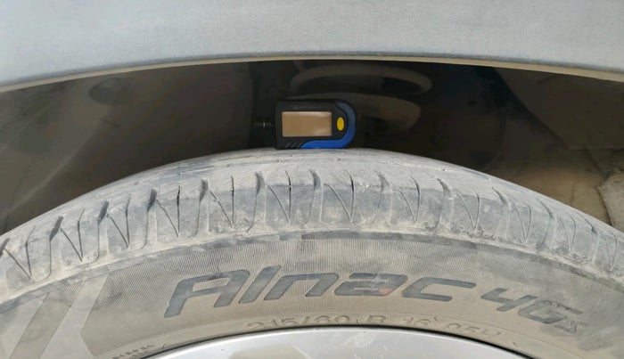 2021 KIA SONET HTX 1.0 IMT, Petrol, Manual, 34,740 km, tyre