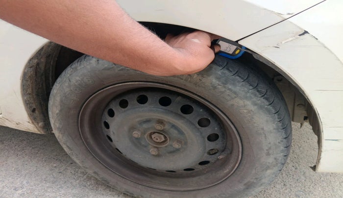 2016 Maruti Celerio VXI AMT, Petrol, Automatic, 73,622 km, tyre