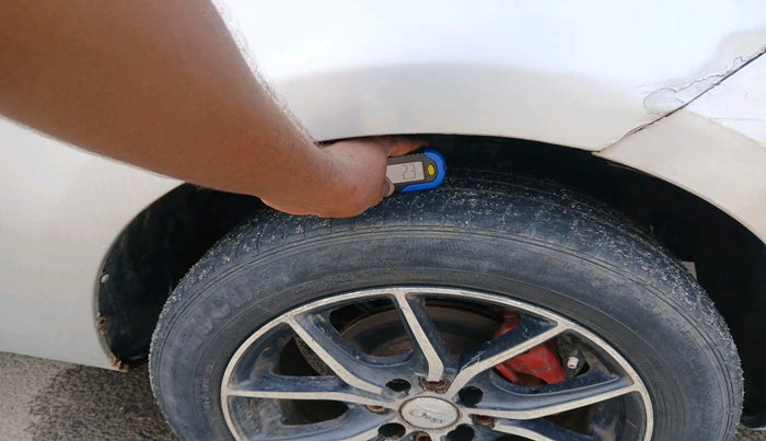 2010 Tata Indigo V BS-III, Diesel, Manual, 1,01,688 km, tyre