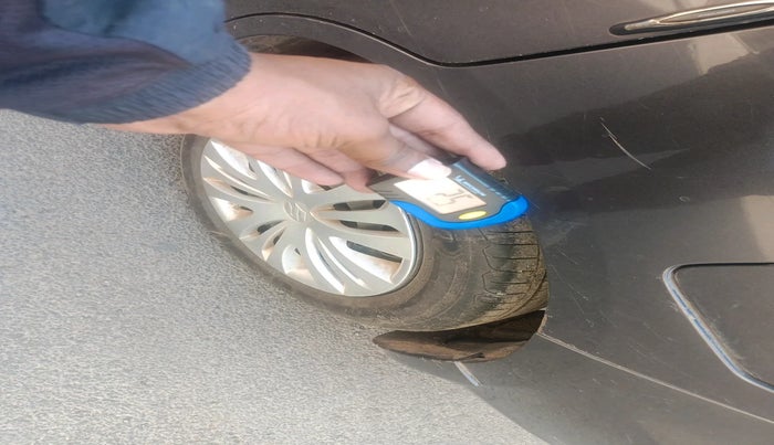 2013 Maruti Ertiga VXI, Petrol, Manual, 1,19,192 km, tyre