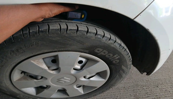 2019 Maruti New Wagon-R LXI CNG (O) 1.0, Petrol, Manual, 98,951 km, tyre