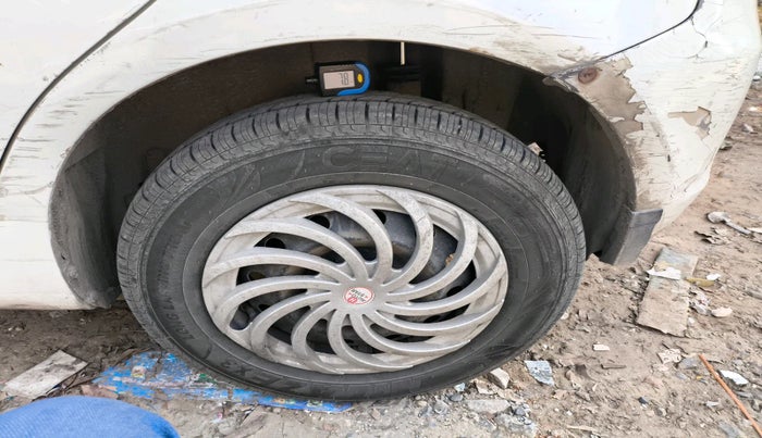 2012 Maruti Swift VDI, Diesel, Manual, 1,05,683 km, tyre