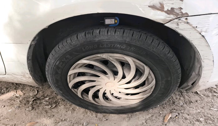 2012 Maruti Swift VDI, Diesel, Manual, 1,05,683 km, tyre