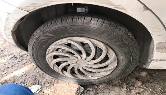 2012 Maruti Swift VDI, Diesel, Manual, 1,05,683 km, tyre