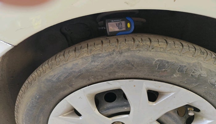 2014 Hyundai Grand i10 SPORTZ 1.2 KAPPA VTVT, Petrol, Manual, 52,888 km, tyre