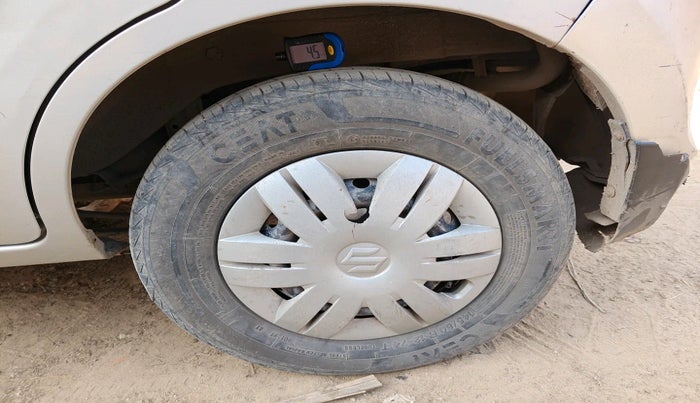 2022 Maruti Alto LXI OPT CNG, Petrol, Manual, 60,172 km, tyre