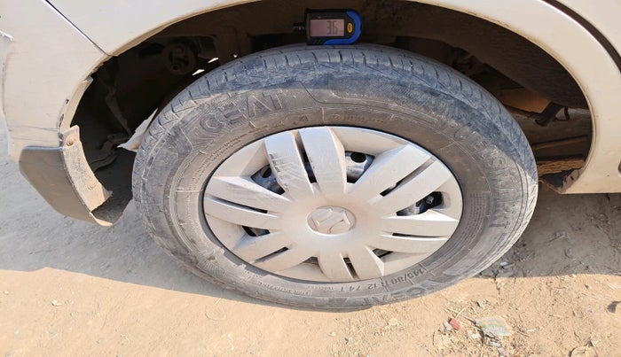 2022 Maruti Alto LXI OPT CNG, Petrol, Manual, 60,172 km, tyre