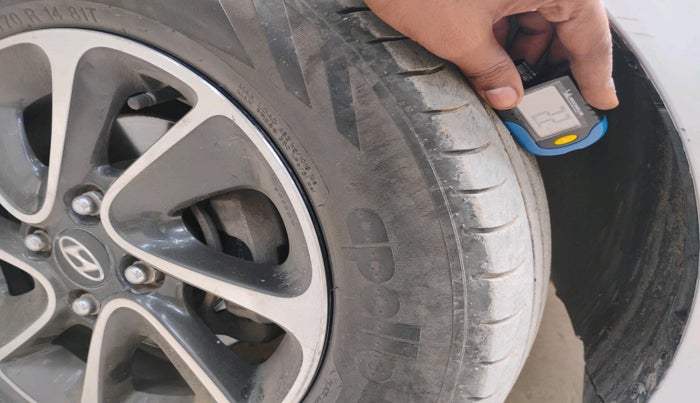 2018 Hyundai Grand i10 ASTA 1.2 KAPPA VTVT, Petrol, Manual, 1,71,608 km, tyre