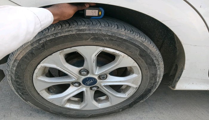 2017 Ford Figo Aspire TITANIUM 1.2 PETROL, Petrol, Manual, 1,13,366 km, tyre