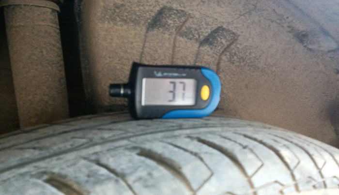 2022 Maruti Dzire VXI, Petrol, Manual, 59,069 km, tyre