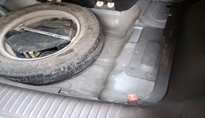 2014 Hyundai Santro Xing GL PLUS, Petrol, Manual, 66,793 km, tyre