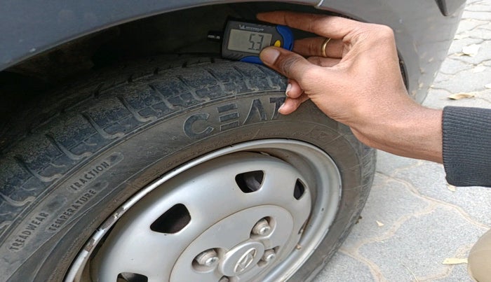 2014 Hyundai Santro Xing GL PLUS, Petrol, Manual, 66,793 km, tyre