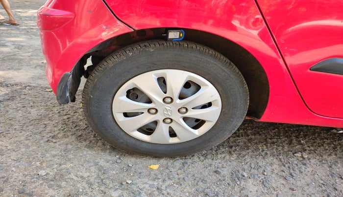 2012 Hyundai i10 MAGNA 1.2, Petrol, Manual, 69,391 km, tyre