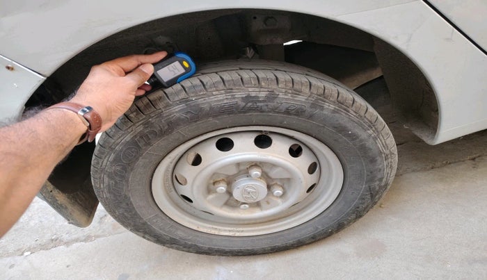 2012 Hyundai Eon D-LITE+, Petrol, Manual, 36,313 km, tyre