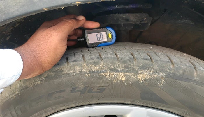 2019 Hyundai VENUE S 1.4 CRDI, Diesel, Manual, 1,04,228 km, tyre