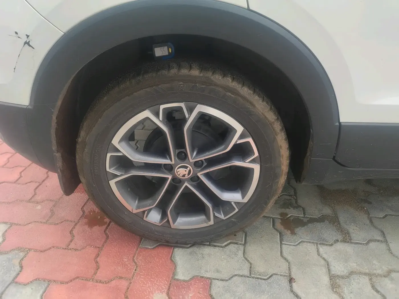 2022 Skoda KUSHAQ STYLE 1.5L TSI DSG, Petrol, Automatic, 28,997 km, tyre