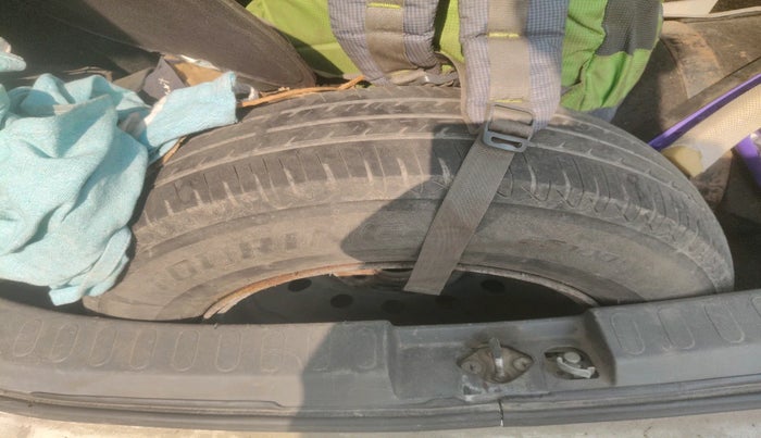 2011 Maruti Ritz LXI, Petrol, Manual, 1 km, tyre