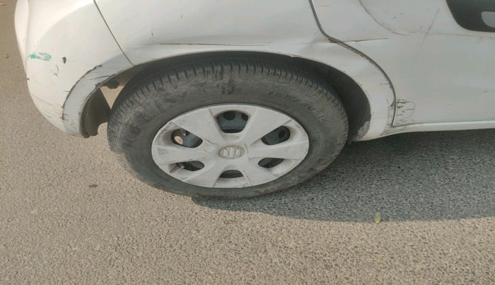 2011 Maruti Ritz LXI, Petrol, Manual, 1 km, tyre