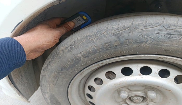 2013 Honda Amaze 1.2L I-VTEC EX, Petrol, Manual, 63,735 km, tyre